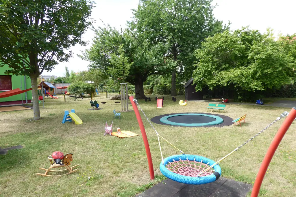 Kinderkrippe Aschersleben Krabbelkiste Aussenbereich 4